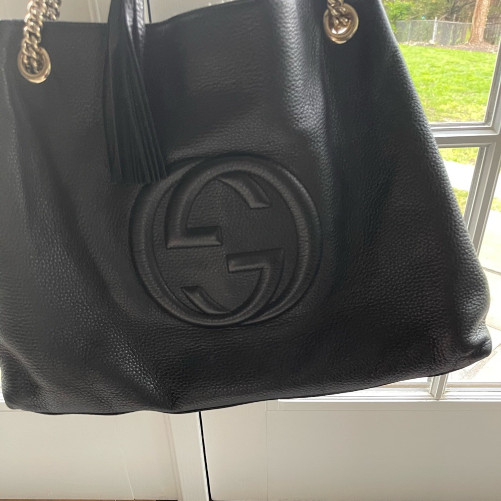 Gucci black leather soho tassel tote Large